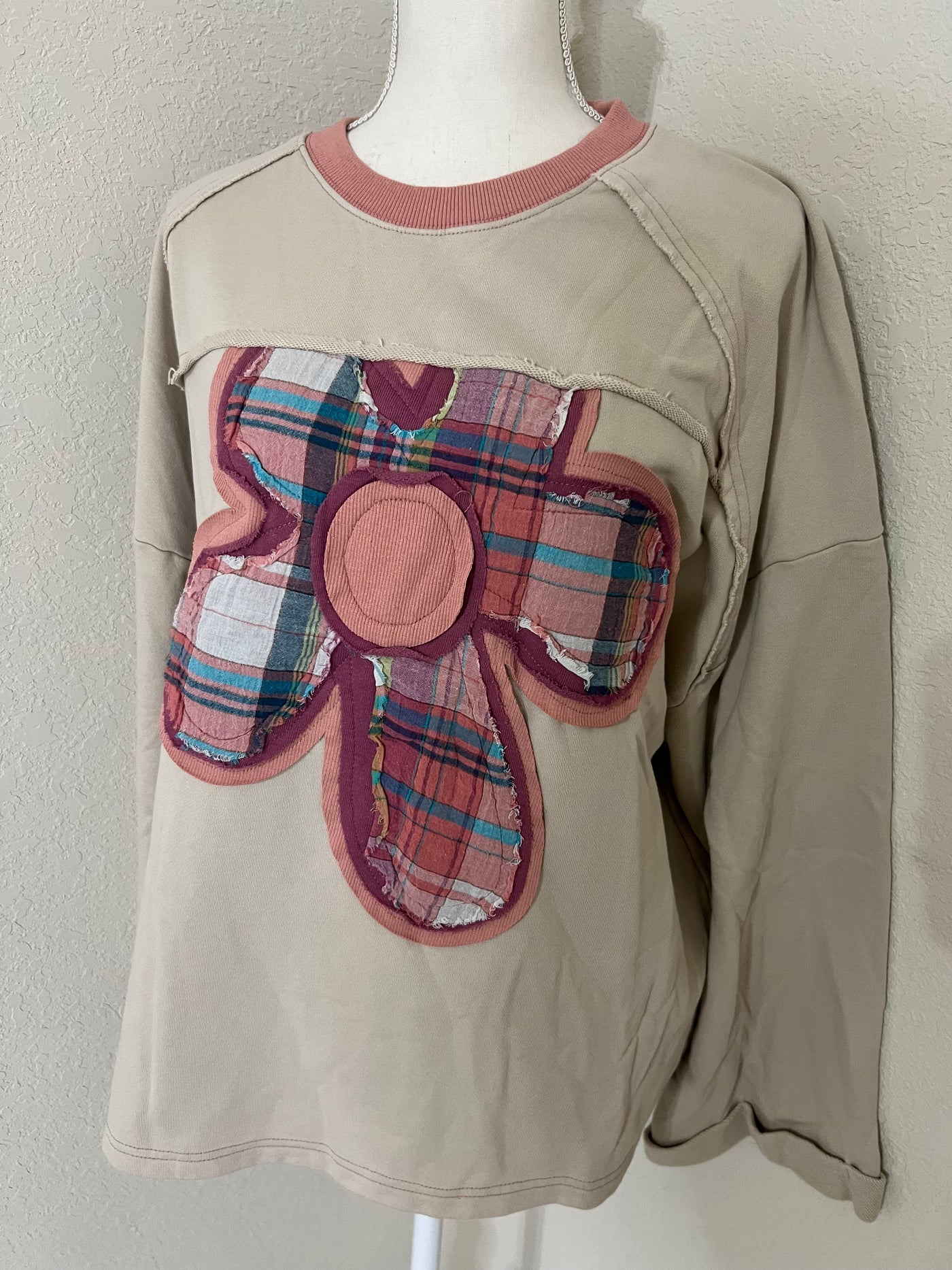 Plaid Flower Sweatshirt